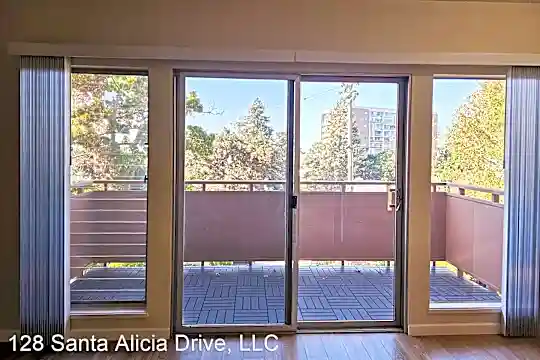 300 Monte Vista Ave Photo 1