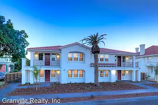 1702 L St Photo 1