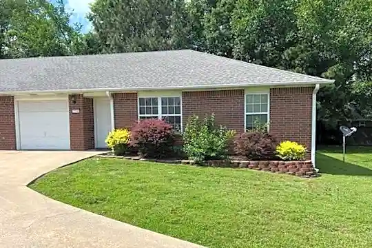 2154 Kristy Ln Photo 1