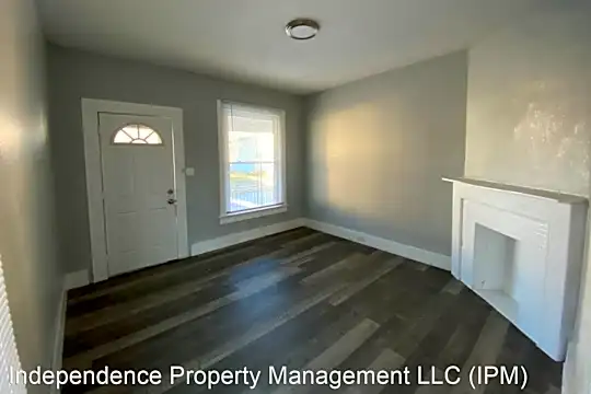 42-44 Vincent St Photo 2