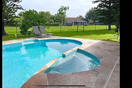 1799 Shower Tree Way Photo 2