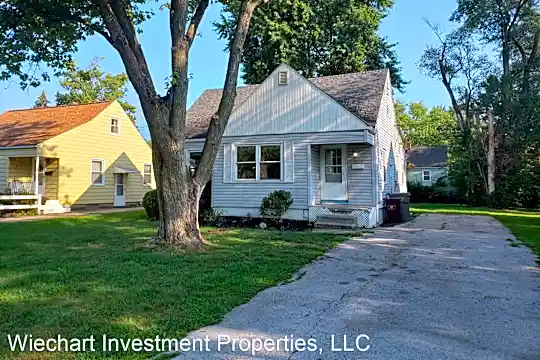 2018 Oakland Pkwy Photo 1