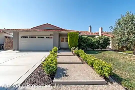 599 Calpella Dr Photo 2