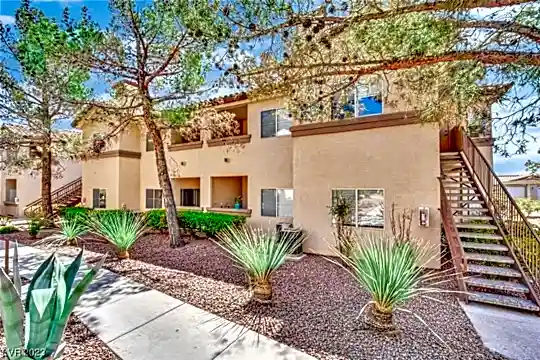 8501 W University Ave #1059 Photo 2