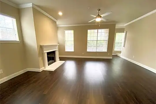 5445 Caruth Haven Ln #117 Photo 2