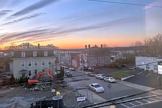 159 Cherry St Photo 2