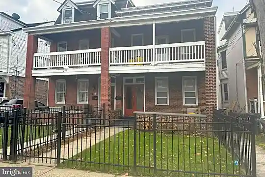 259 Bellevue Ave #1 Photo 1