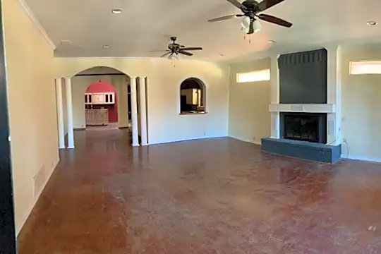 3119 SW 28th Ave Photo 1