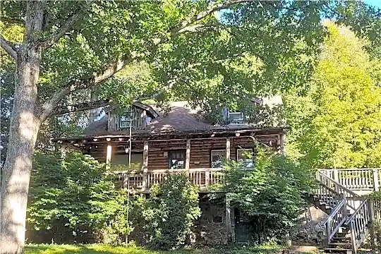 56 Botsford Hill Rd Photo 1