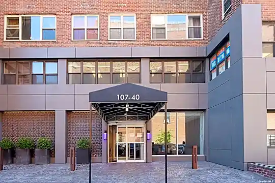 107-40 Queens Blvd #8D Photo 2