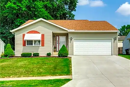 959 Elizabeth Ct Photo 1