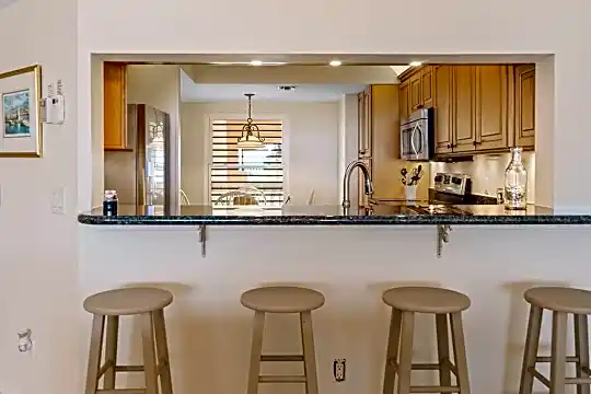 8830 S Sea Oaks Way #302 Photo 1