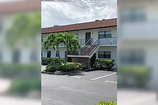 200 St Lucie Ln #207 Photo 1