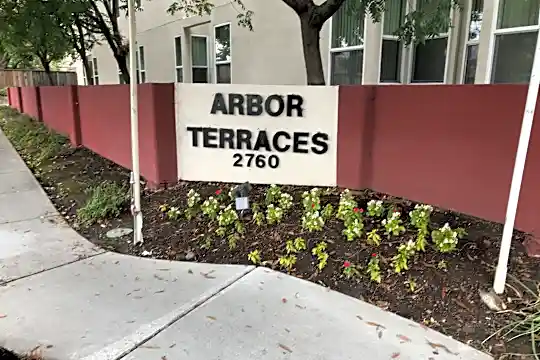 Arbor Terraces Photo 2