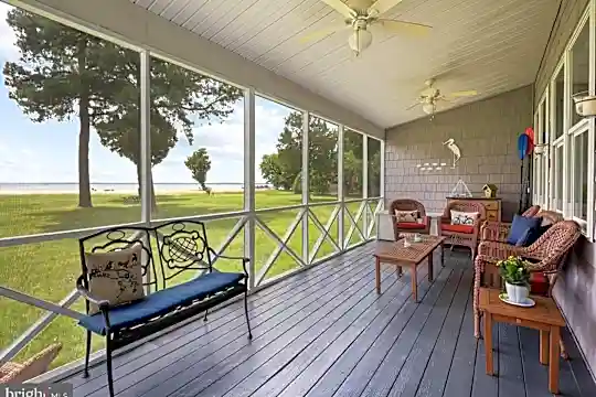 17270 Crab Pot Ln Photo 1