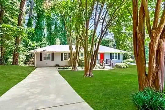 2166 Tilson Rd Photo 2