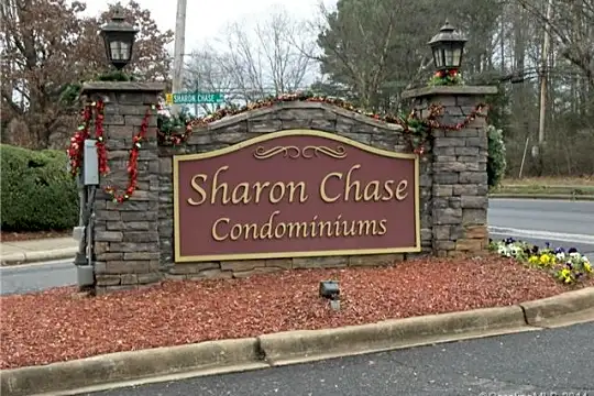 4609 Sharon Chase Dr Photo 2