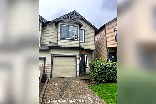 5883 SE 16th Loop Photo 1