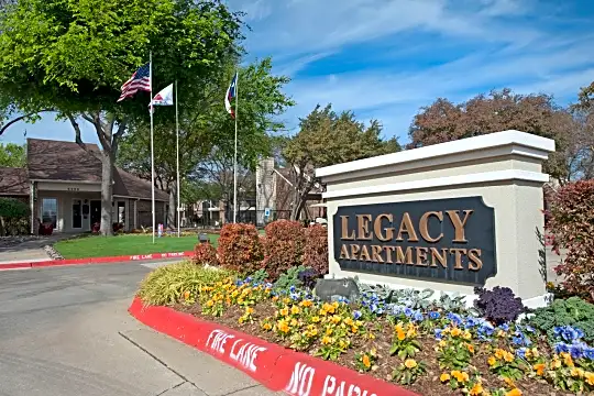 Legacy Apartments Photo 1