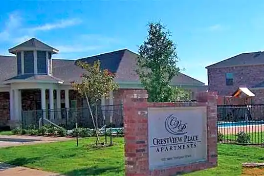 Crestview Place