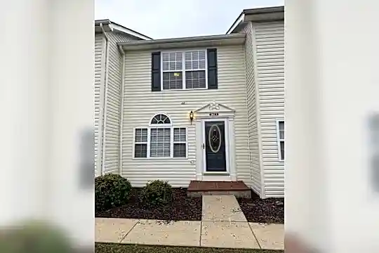 204 Amanda Ln #3 Photo 1