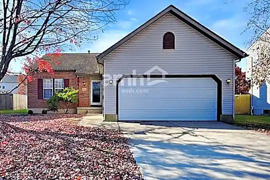 2233 Gosforth Lane Photo 1
