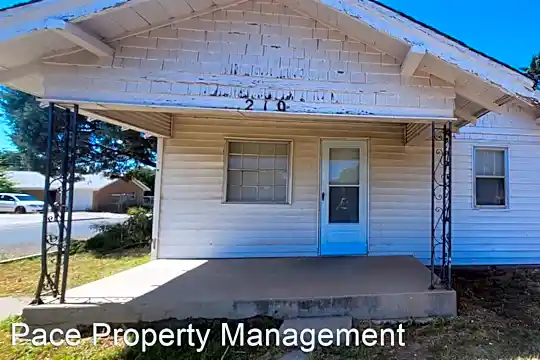 210 S Alabama St Photo 1