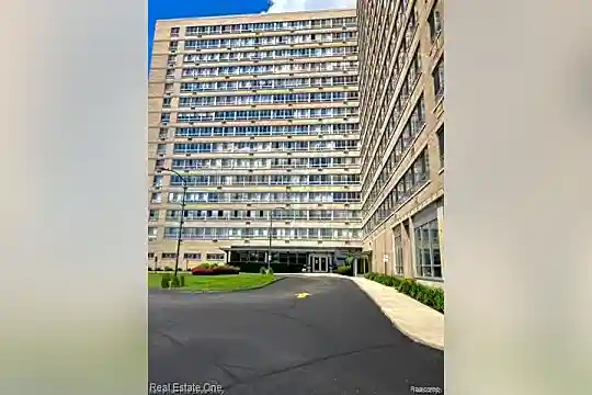 8900 E Jefferson Ave #907 Photo 1
