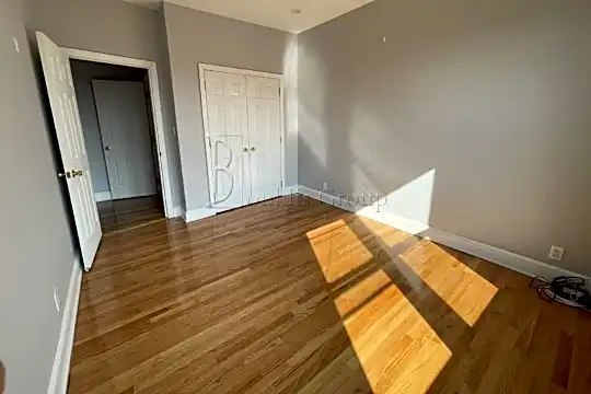 36-08 30th Ave. Photo 2
