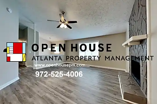 907 River Rock Dr Photo 2