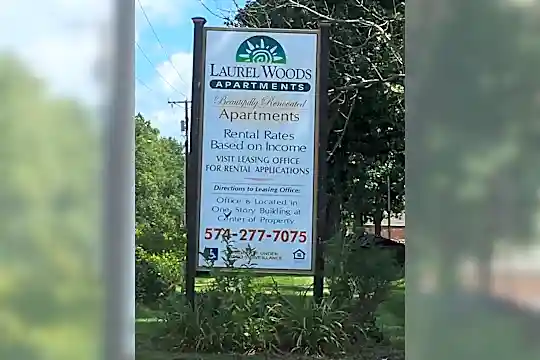 Laurel Woods Photo 2
