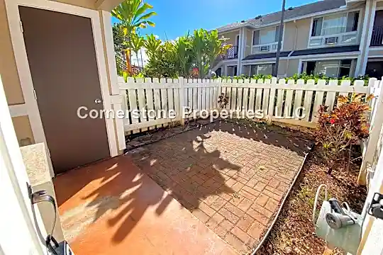 95-1083 Koolani Dr Photo 2