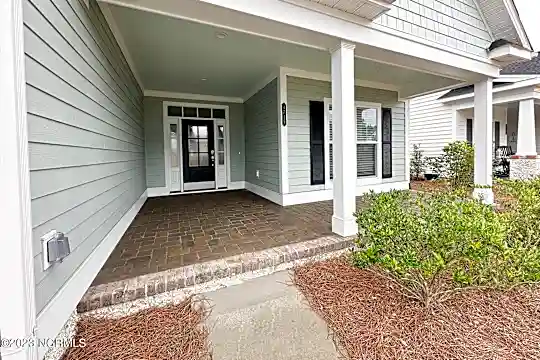 4715 Muirfield Ct #701 Photo 2