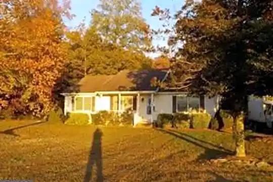 2066 Ingram Branch Rd Photo 2