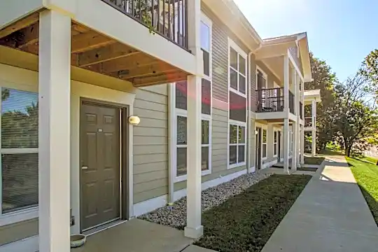 Trent Village Senior Apartments Photo 1