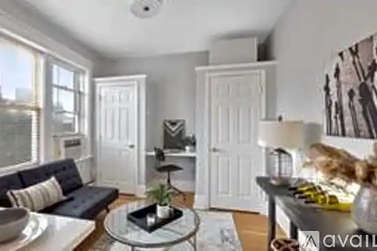 27 E Willis St Photo 1