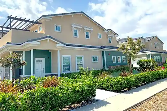 Front View 2