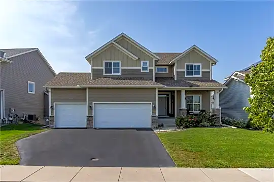 3088 Francesca Dr Photo 1