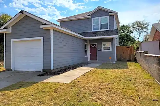 4714 Frank St Photo 2