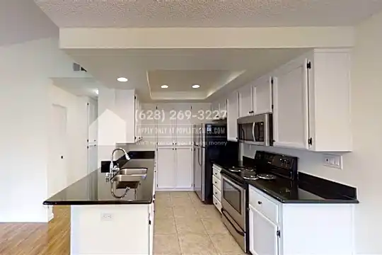 38784 Huntington Cir Photo 2
