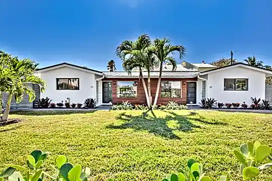 32 Hersey Dr Photo 1