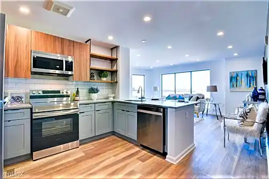 502 Market St Photo 1