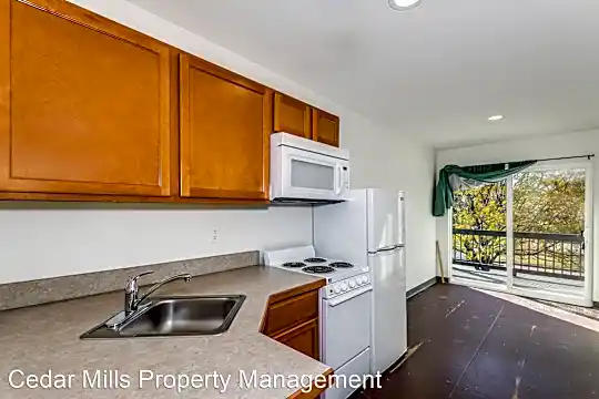 430 S Pattie St Photo 2