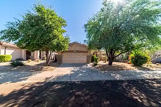 7333 E Desert Vista Rd Photo 1