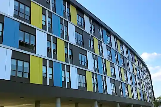 Redstone Lofts Photo 1
