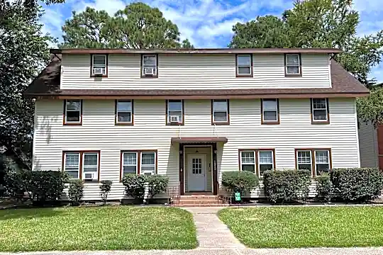 1221 Riverside Ave #2A Photo 1