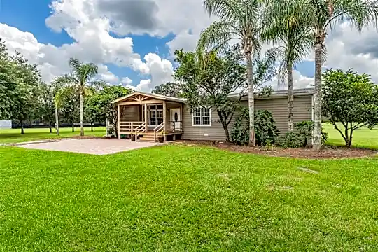 33144 McCabe Rd Photo 1