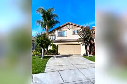 8955 Del Rio Cir Photo 1