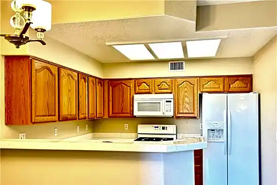 3320 S Fort Apache Rd #136 Photo 2