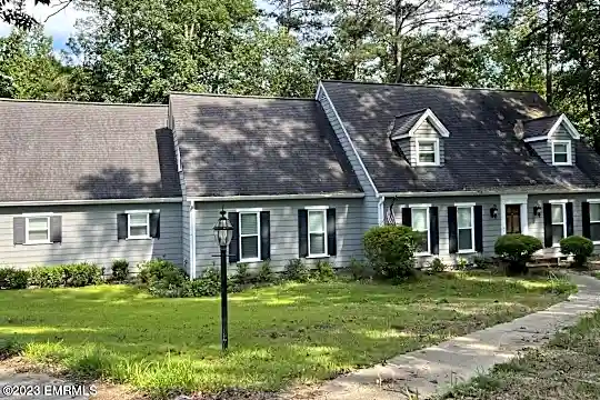 5108 Country Club Dr Photo 1